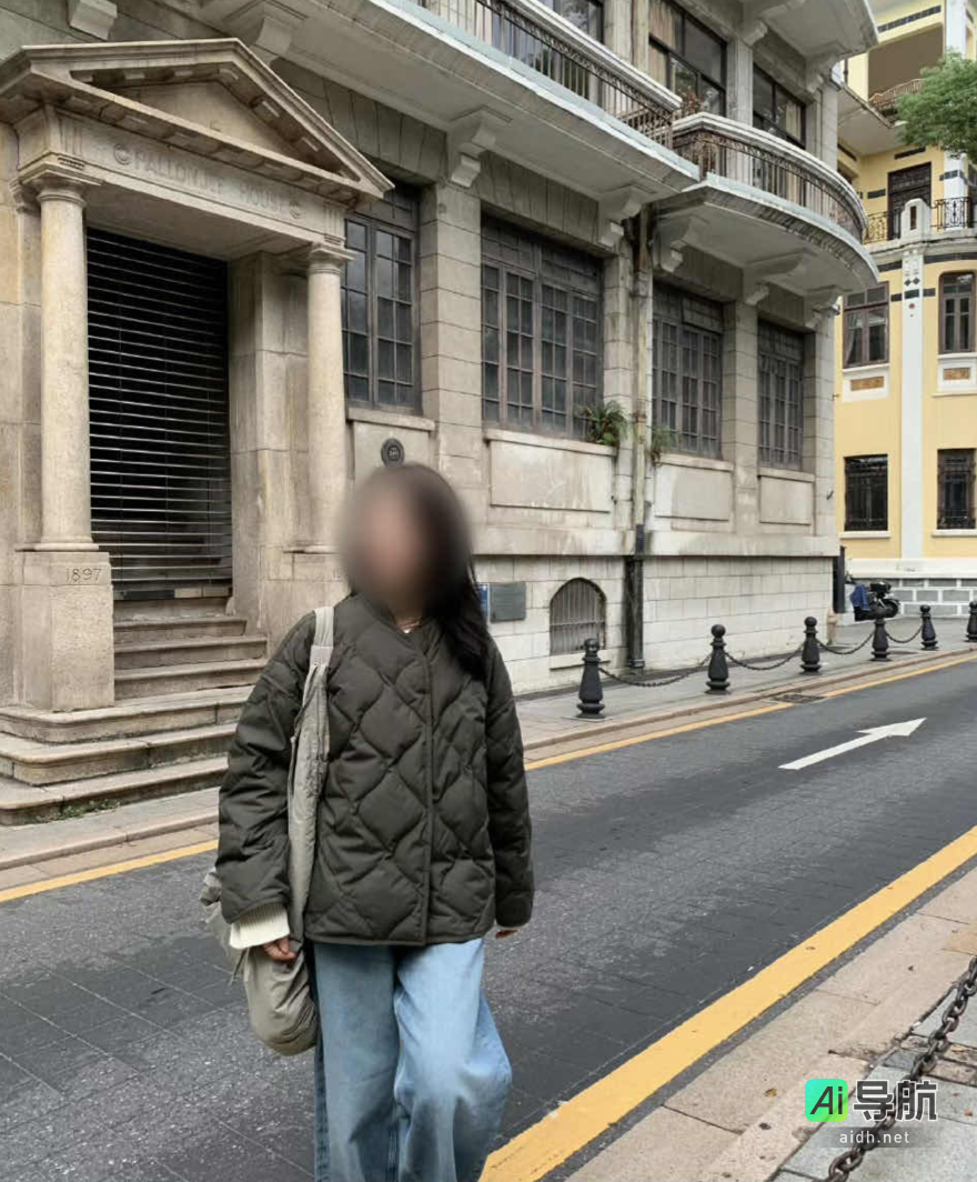 上海警方破获一起“恋爱交友”电诈案:嫌疑人利用AI批量生成美女照片视频,实施“流水线”式诈骗。
