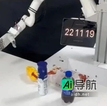 灵初智能推出端到端VLA模型Psi R0.5，凭借两小时数据实现物品与场景的全面泛化能力