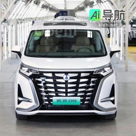 比亚迪独立孵化的腾势，离开奔驰后茁壮成长