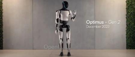 特斯拉人形机器人Optimus二代，经过两年半的训练，正式上线
