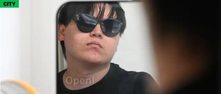 他手机里隐藏着一个抑郁模式开关