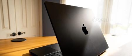 顶配MacBook Pro 16上的M3 Max性能如何？有人花56000元进行了评测