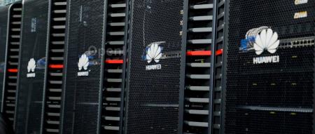 北京领跑全国大规模AI模型，华为昇腾AI首个普及算力底座引领技术新风向