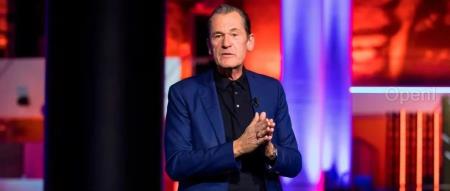 在ChatGPT上立即获取最新实时新闻